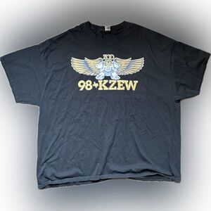 Vintage 98 KZEW Zoo Dallas Radio Station tee